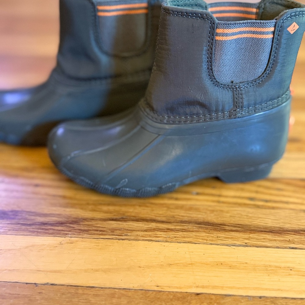 Sperry Kids' Green and Orange Rain Boots